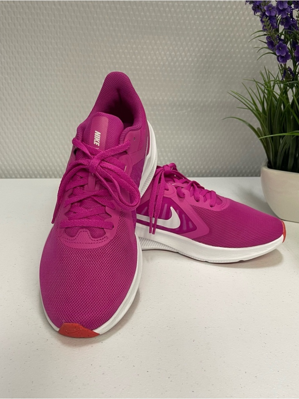 Nike Women’s Athletic Shoes - Fuchsia
NEW no box.